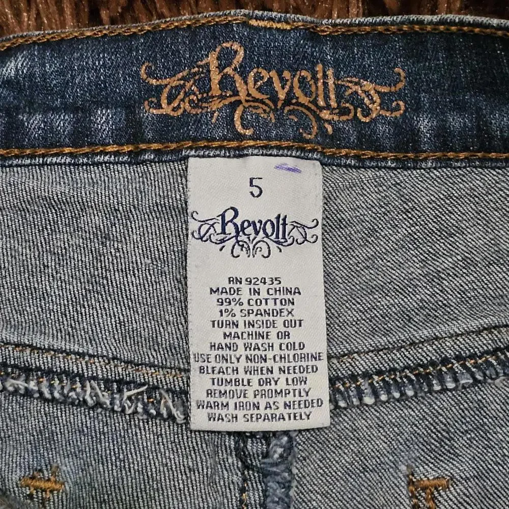 Revolt Distressed Skinny Jeans Size 5 - Picture 8 of 9